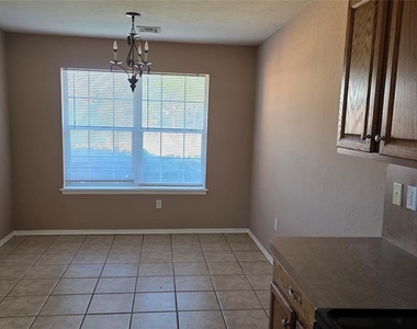 847 Rambling Oaks - Photo Thumbnail 12