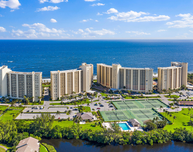 300 Ocean Trail Way - Photo Thumbnail 34