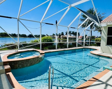 9360 Cove Point Circle - Photo Thumbnail 1