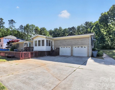 8109 Reames Road - Photo Thumbnail 21