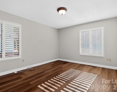 8109 Reames Road - Photo Thumbnail 11