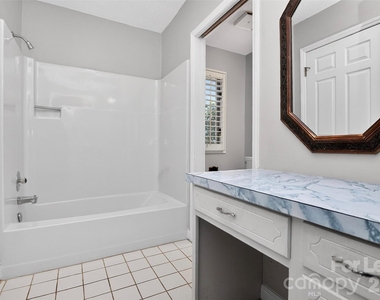 8109 Reames Road - Photo Thumbnail 15