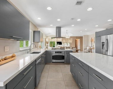 5 Inlet Cay Drive - Photo Thumbnail 6