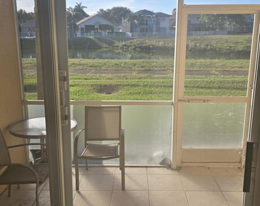 2919 Crestwood Terrace - Photo Thumbnail 10