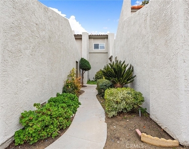 29324 Calle Gaviota - Photo Thumbnail 2