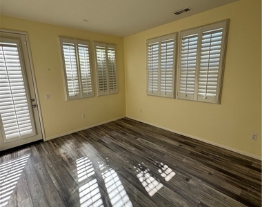 20323 Livorno Way - Photo Thumbnail 4