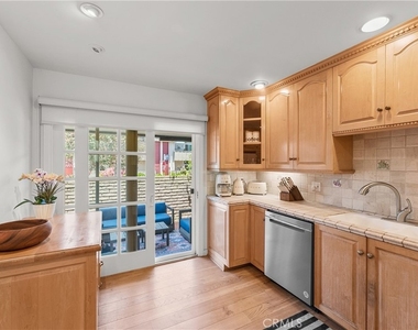 4745 La Villa Marina - Photo Thumbnail 6