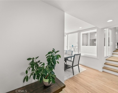 4745 La Villa Marina - Photo Thumbnail 2
