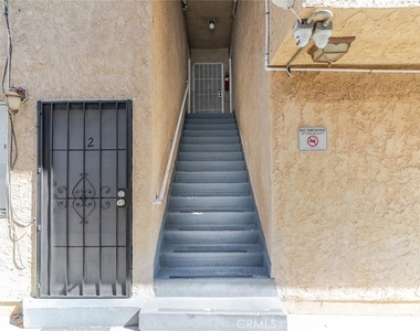 708 Porter Street - Photo Thumbnail 2