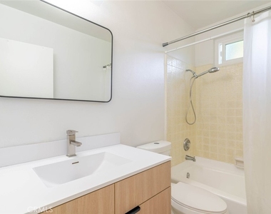 708 Porter Street - Photo Thumbnail 10