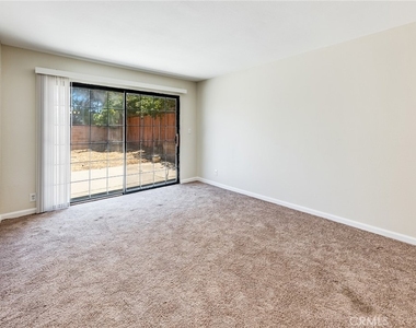 5546 Mclennan - Photo Thumbnail 11