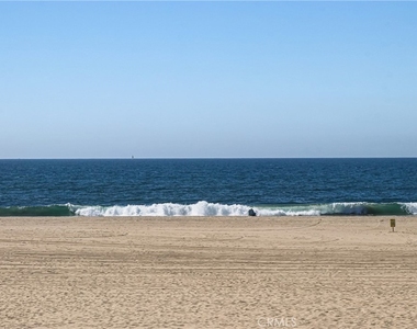 532 The Strand - Photo Thumbnail 9