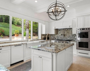 7345 Vista Rancho Ct - Photo Thumbnail 4