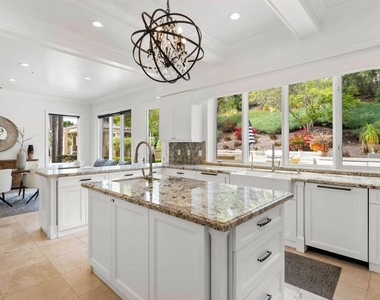 7345 Vista Rancho Ct - Photo Thumbnail 17