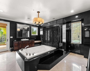 7345 Vista Rancho Ct - Photo Thumbnail 37