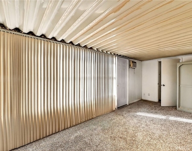 893 S Palm Avenue - Photo Thumbnail 13