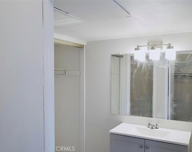 23232 Orange Avenue - Photo Thumbnail 18