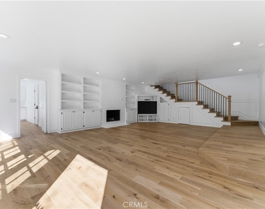 515 Kings Place - Photo Thumbnail 19