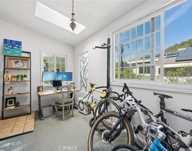 1377 Lewellyn - Photo Thumbnail 23