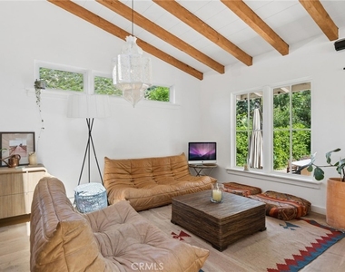1377 Lewellyn - Photo Thumbnail 9