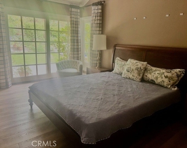 10 Rimrock - Photo Thumbnail 9