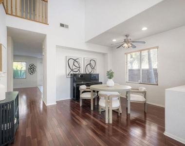 3840 Stoneridge Rd - Photo Thumbnail 6