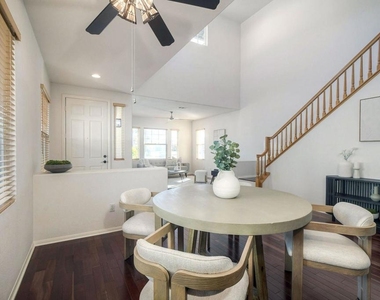 3840 Stoneridge Rd - Photo Thumbnail 8