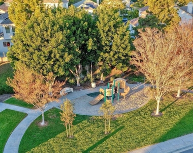3840 Stoneridge Rd - Photo Thumbnail 33