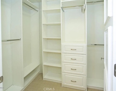 511 Caruso - Photo Thumbnail 19