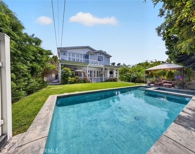 4533 Farmdale Avenue - Photo Thumbnail 73