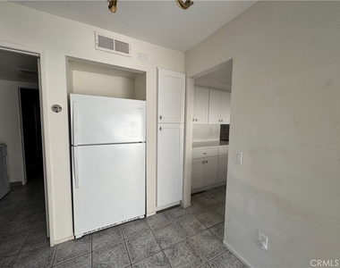 1693 S Heritage Circle - Photo Thumbnail 16