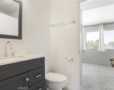 1693 S Heritage Circle - Photo Thumbnail 23