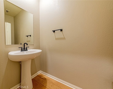 1705 Almond Tree - Photo Thumbnail 26