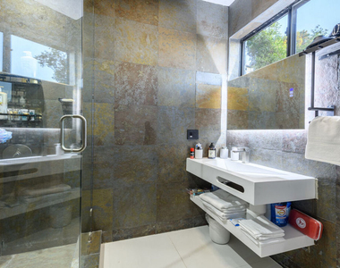 2271 Gloaming Way - Photo Thumbnail 32