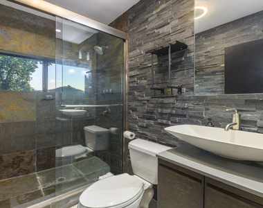 2271 Gloaming Way - Photo Thumbnail 36