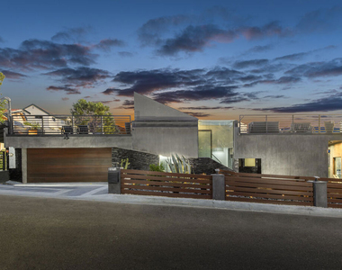 2271 Gloaming Way - Photo Thumbnail 2