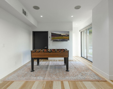 2271 Gloaming Way - Photo Thumbnail 35