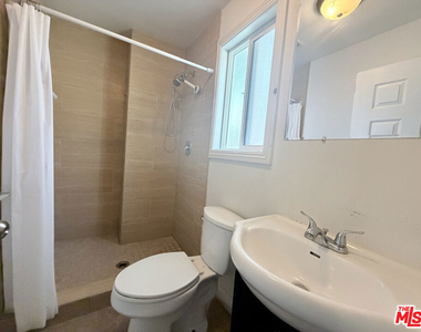 1254 W 37th Drive - Photo Thumbnail 7