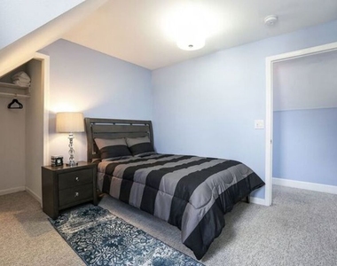 318 Parkman Avenue - Photo Thumbnail 21