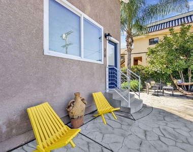 318 Parkman Avenue - Photo Thumbnail 3