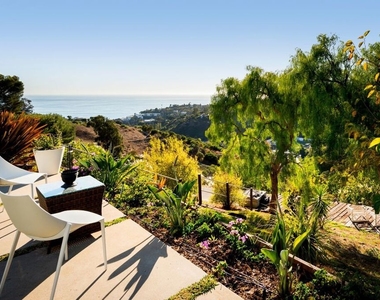 817 Enchanted Way - Photo Thumbnail 38