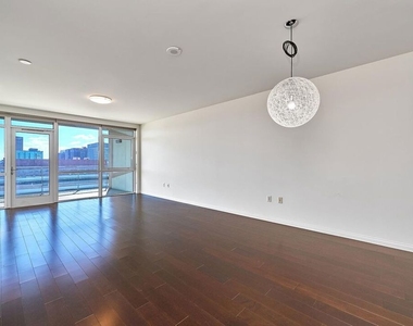 3785 Wilshire Boulevard - Photo Thumbnail 4