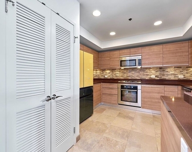 3785 Wilshire Boulevard - Photo Thumbnail 8