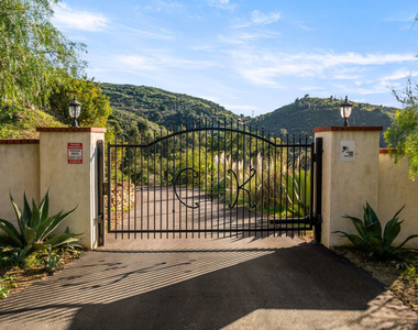 503 Vera Canyon Drive - Photo Thumbnail 5