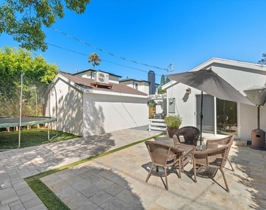 2809 S Canfield Avenue - Photo Thumbnail 22