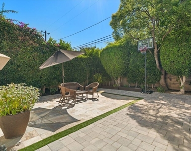 2809 S Canfield Avenue - Photo Thumbnail 19