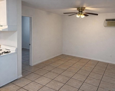 627 W 6th Ave - Photo Thumbnail 2