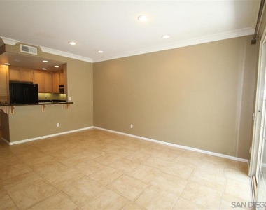 1528 Circle Ranch Way - Photo Thumbnail 1