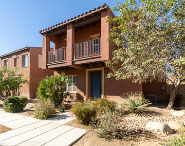 570 Calle Vibrante - Photo Thumbnail 34