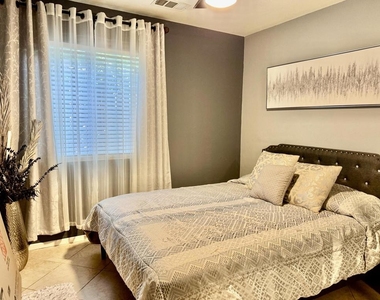13539 Quinta Way - Photo Thumbnail 13